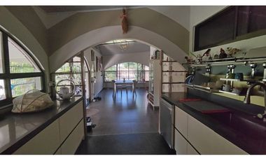 Venta de amplia y moderna casa en El Valle de Antón GTA