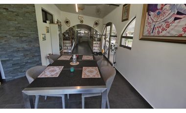 Venta de amplia y moderna casa en El Valle de Antón GTA