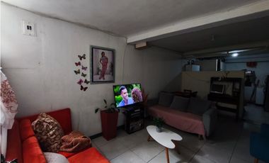 Casa con viviendas independientes para la venta en Olaya Herrera!!