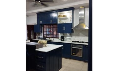 VENTA DE HERMOSA CASA EN CHITRE