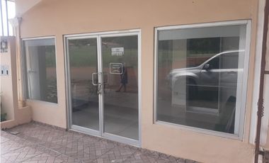 VENTA DE HERMOSA CASA EN CHITRE