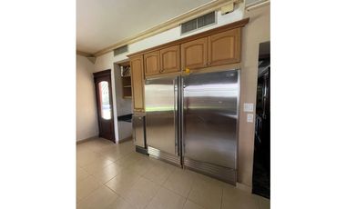 Se vende hermosa Casa en Costa del Este