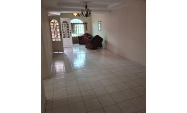 LAS CUMBRES / SAN LORENZO / 250M / DUPLEX 6 HABITACIONES / CERCADA JC