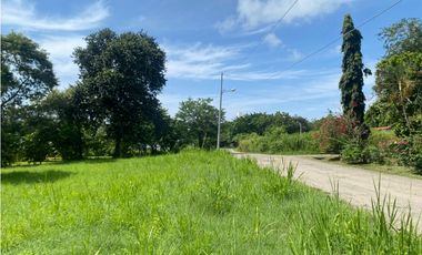 NUEVA GORGONA / AMPLIO UN TERRENO / VIA PRINCIPAL / 2007M2 / YH