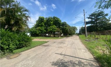 NUEVA GORGONA / AMPLIO UN TERRENO / VIA PRINCIPAL / 2007M2 / YH