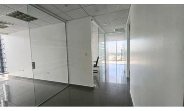 ALQUILER OFICINA 123M2 EN COSTA DEL ESTE TORRE ASEGURADORA ANCON