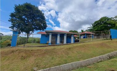 Se Vende Terreno y casa en La Chorrera - Interamericana (DR)