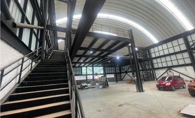 ARRIENDO ,VENTA DE BODEGA INDUSTRIAL