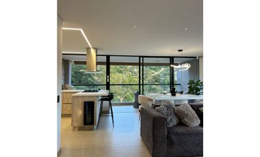 Amoblado ESPECTACULAR Apartamento Envigado de lujo.