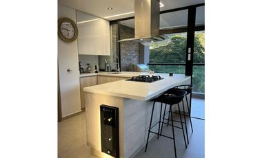 Amoblado ESPECTACULAR Apartamento Envigado de lujo.