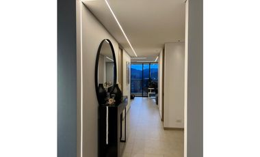 Amoblado ESPECTACULAR Apartamento Envigado de lujo.