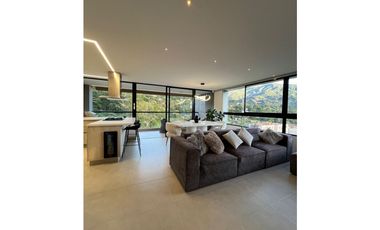 Amoblado ESPECTACULAR Apartamento Envigado de lujo.