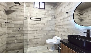 Venta Casa Finca Sopetrán, privada, lujosa, piscina, vista de ensueño.