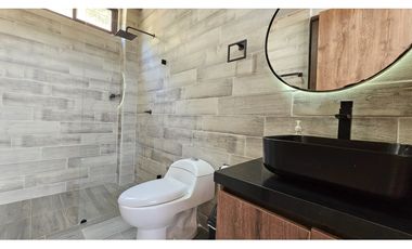 Venta Casa Finca Sopetrán, privada, lujosa, piscina, vista de ensueño.