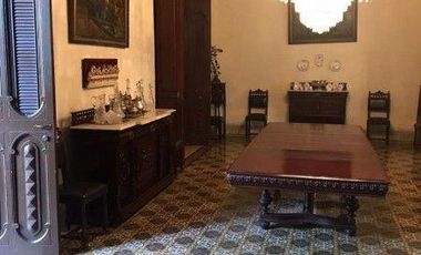 Vendo espectacular Casona en el Centro