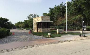 Terreno en venta, Privada Kutz, Yucatán Country Club