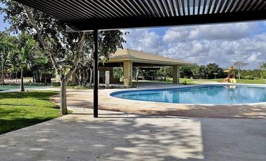 Terreno en venta, Privada Oasis, Yucatán Country Club