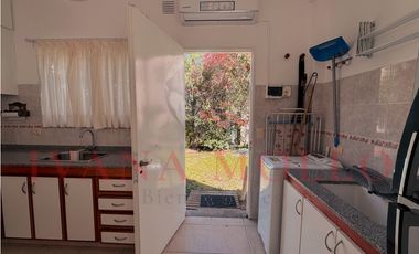 DUPLEX EN PINAMAR - ALQUILER POR TEMPORADA - JASON 1502