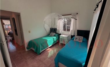 DUPLEX EN PINAMAR - ALQUILER POR TEMPORADA - JASON 1502