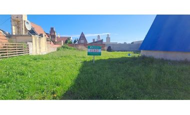 Venta Lote en Santa Elena a metros del Mar.