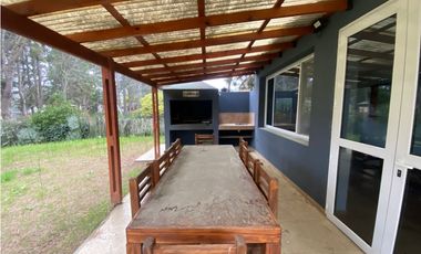 CASA EN VENTA EN COSTA ESMERALDA - DEPORTIVO II LOTE 382