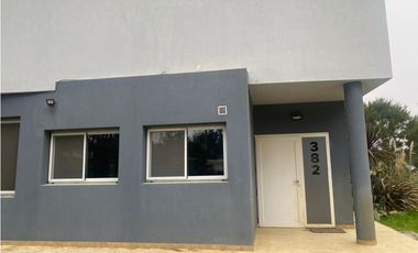 CASA EN VENTA EN COSTA ESMERALDA - DEPORTIVO II LOTE 382