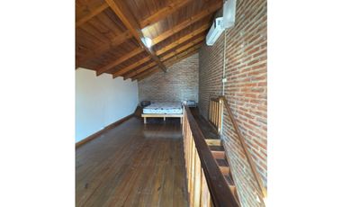 ALQUILER / CHALET CON GAS NATURAL / SIERRA DE LOS PADRES