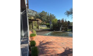 ALQUILER / CHALET CON GAS NATURAL / SIERRA DE LOS PADRES