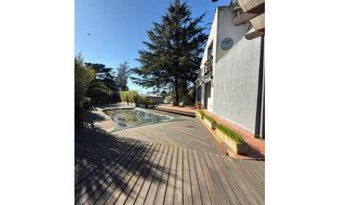 ALQUILER / CHALET CON GAS NATURAL / SIERRA DE LOS PADRES