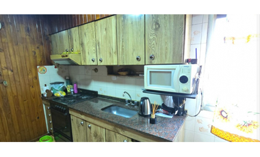 BALBASTRO 6028 entre CRISTIANIA y MI ESPERANZA -  PLANTA  ALTA