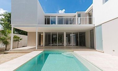 Casa en venta en el Yucatán Country Club, Mérida, Yucatán