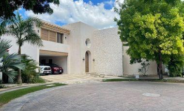 Casa en venta en el Yucatán Country Club, Tumín, Mérida, Yuc