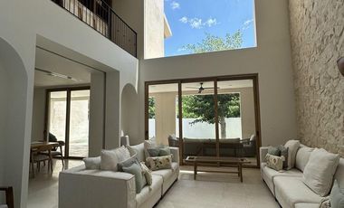 Casa en venta en el Yucatán Country Club, Tumín, Mérida, Yuc