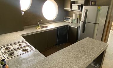 Casa en venta c/ cochera en Chacras de Coria