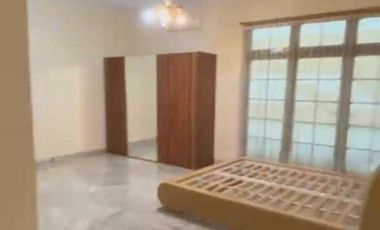 Disewakan Rumah Mewah di Komplek Perumahan Puri Indah Jakarta Barat