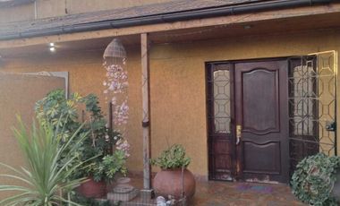 Casa en venta en MACUL