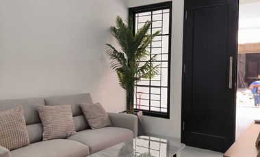 Jual Rumah Mewah 3 Lantai dalam Tomnhouse di Pancoran