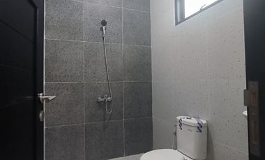 Jual Rumah Mewah 3 Lantai dalam Tomnhouse di Pancoran