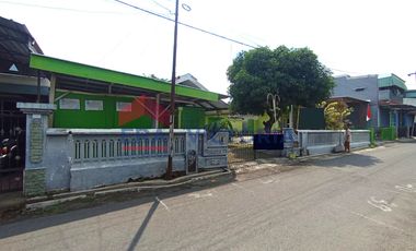 Rumah di Area 