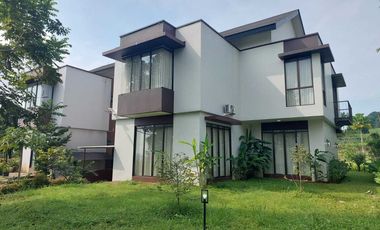 Rumah Sejuk dan Mewah Rancamaya Full Furnish Cluster Richmonf Peak