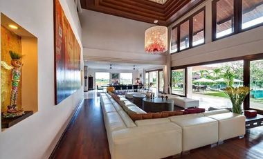 Villa Mewah View Sawah Indah di Canggu Pererenan Bali