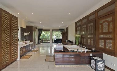 Villa Mewah View Sawah Indah di Canggu Pererenan Bali