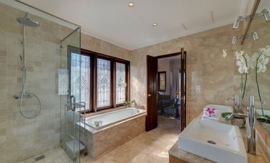 Villa Mewah View Sawah Indah di Canggu Pererenan Bali