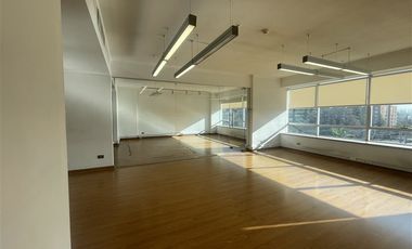 Oficina en Arriendo en La Dehes 1200