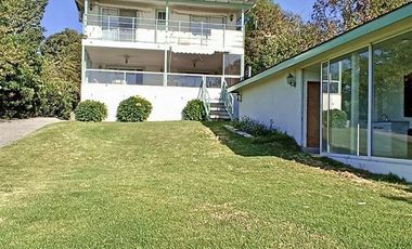 Casa en Arriendo en El Alamo Lago Rapel