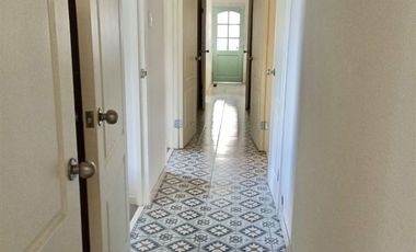 Casa en Arriendo en El Alamo Lago Rapel