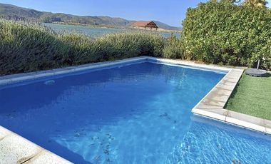 Casa en Arriendo en El Alamo Lago Rapel