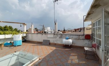 CASA EN VENTA EN RICONADA DE ARAGON, CERCA DEL METRO PLAZARAGON.