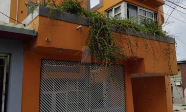 CASA EN VENTA EN RICONADA DE ARAGON, CERCA DEL METRO PLAZARAGON.