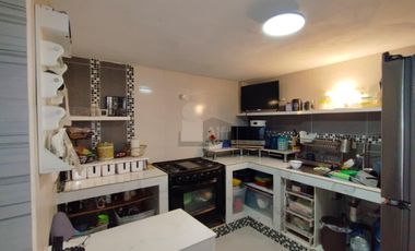 CASA EN VENTA EN RICONADA DE ARAGON, CERCA DEL METRO PLAZARAGON.